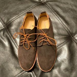 Brown Suede Oxford